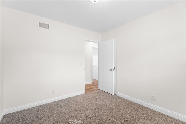 Building Photo - 17551 Misty Ln