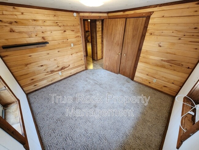Building Photo - 18745 CR 3460