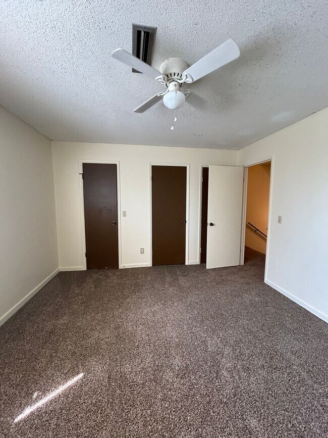 Building Photo - Anthony Circle Townhomes, Enterprise, AL