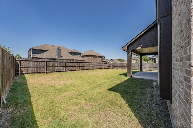 Building Photo - 504 Ridgewater Trail