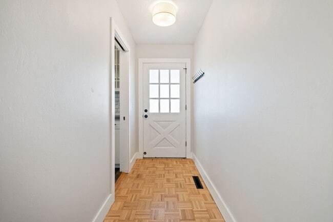 Building Photo - 1420 NW 130th Ave