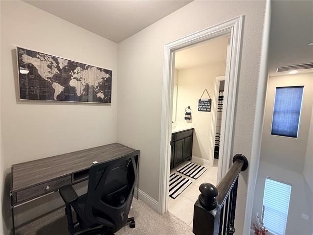 Building Photo - 305 Tottenham Ct