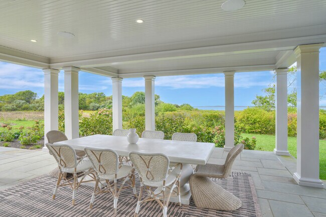 Building Photo - 65 Butler's Cove Rd