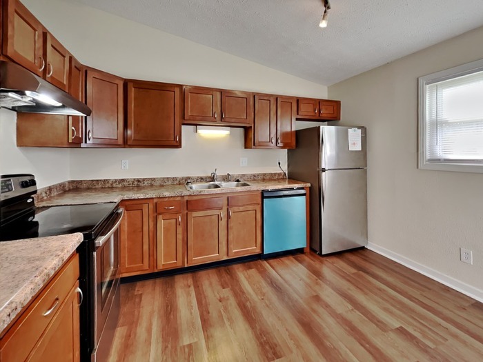 Building Photo - 6110 Epperson Dr