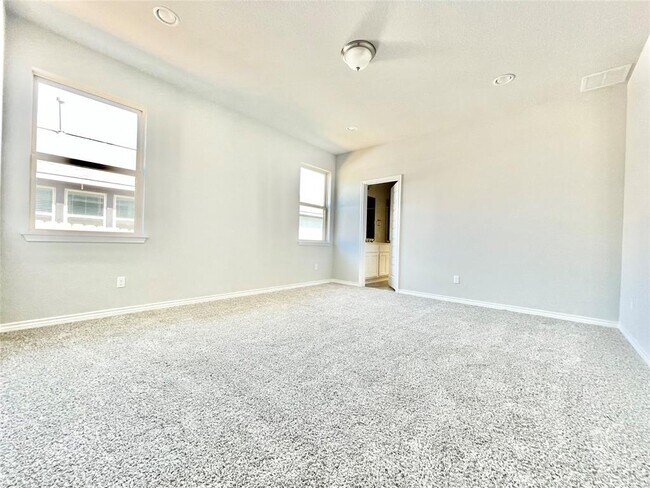 Building Photo - 2929 Sage Ranch Dr