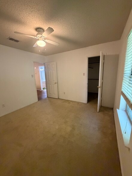 Building Photo - 2521 Ensenada Ln