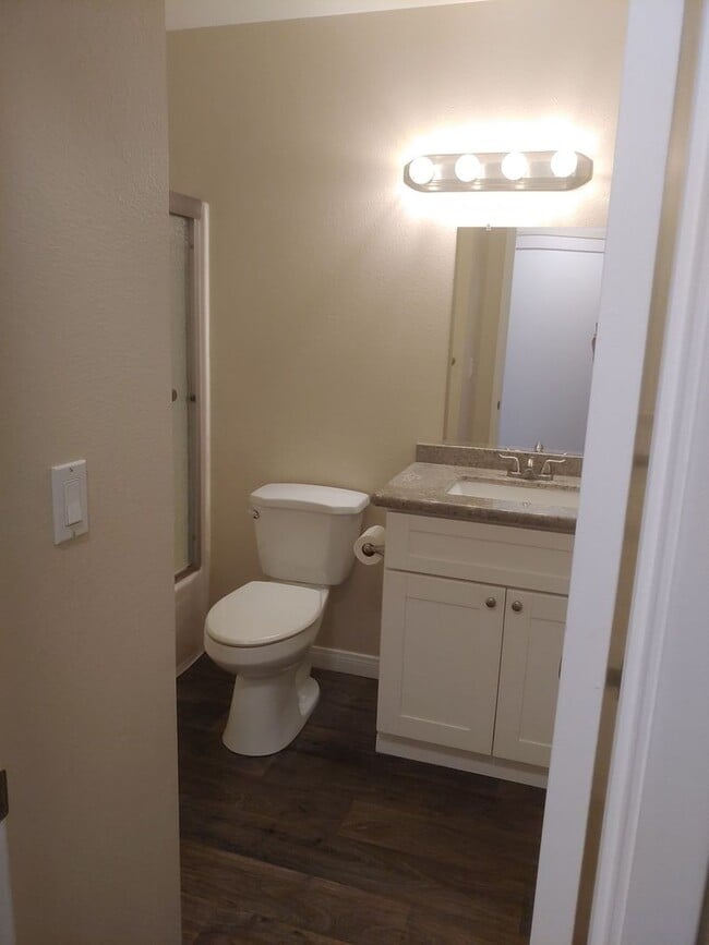 Building Photo - COMING SOON! Single Level 4 Bed/2 Bath in ...