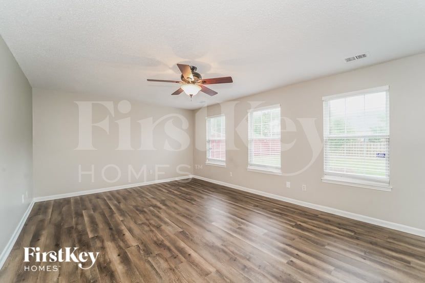 Building Photo - 12127 Chantress Ln