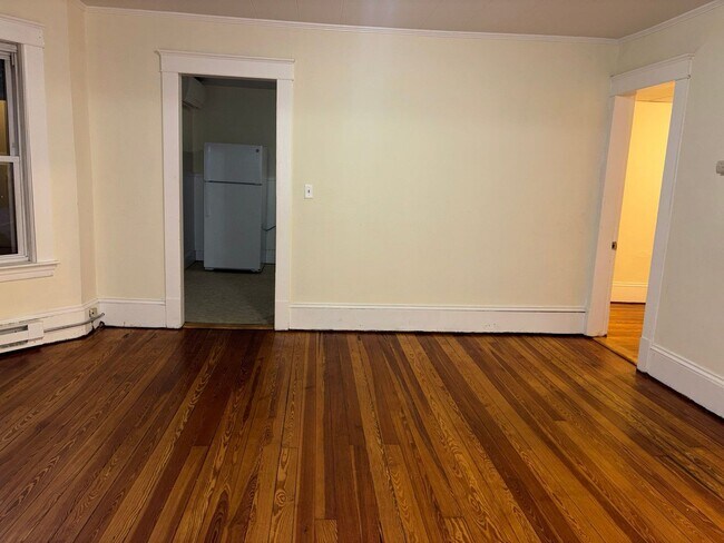 Building Photo - 68-72 Laurel St.