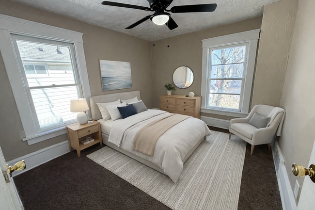 Building Photo - Cozy 3 Bed Home w/ 1-Car Garage