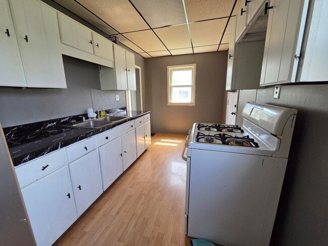 Building Photo - 3 Bedroom 1 Full Bath Single Family Two-Story Home--20 Seltzer Ave Shelby