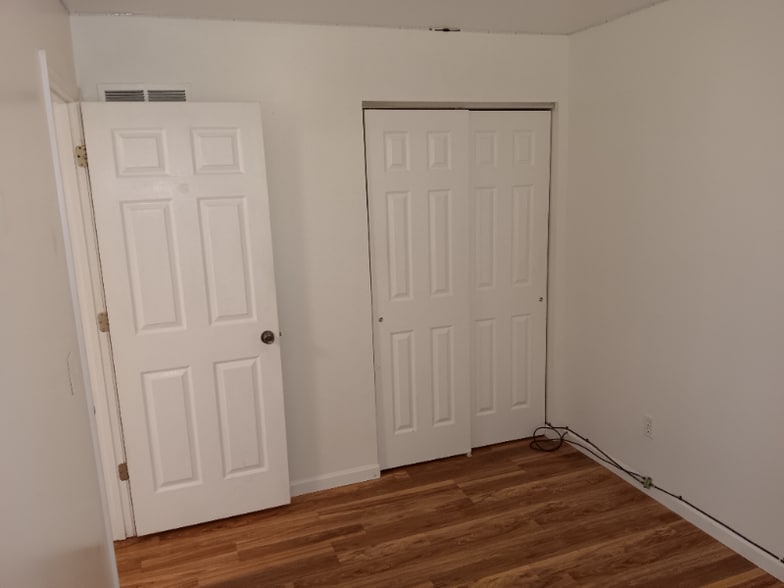 Building Photo - 5518 Carla Dr