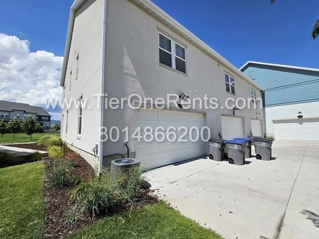 Building Photo - This property offers a NO DEPOSIT option a...