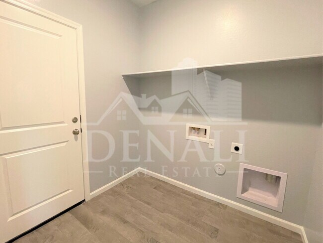 Building Photo - 13227 W Buckskin Trl