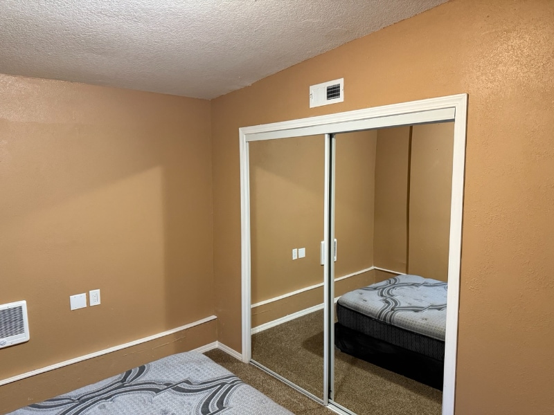 Building Photo - 17609 SE Stark St