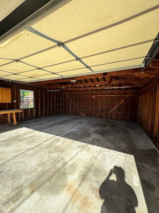 Building Photo - 32740 Bunert Rd