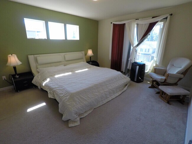 Master Bedroom - 9422 S 235th Plz