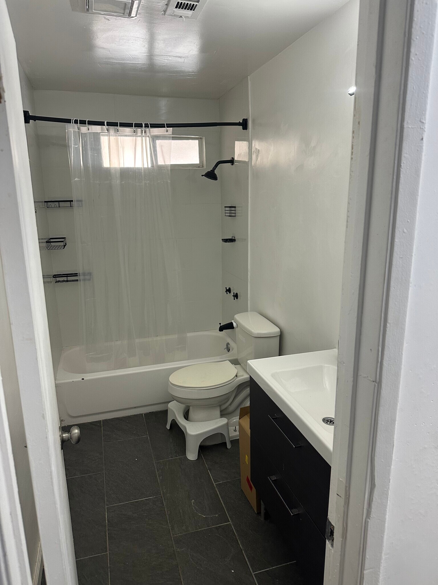 Bathroom 2 - 43309 Echard Ave