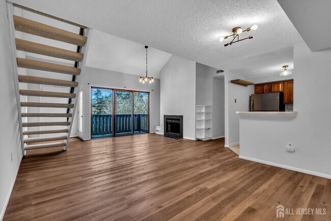 Building Photo - 2016 Aspen Dr