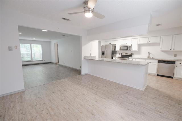 Building Photo - 3636 Dexter Ave