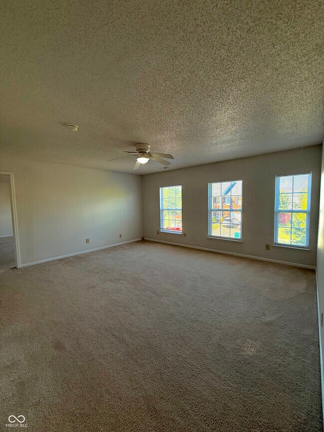 Building Photo - 10605 Carrie Ln