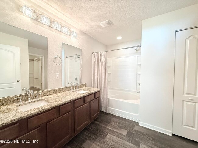 Building Photo - 12306 Crossfield Dr