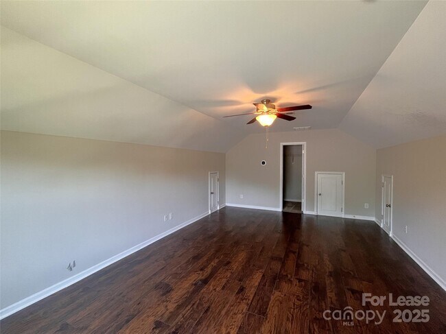Building Photo - 432 Winecoff Woods Dr NW