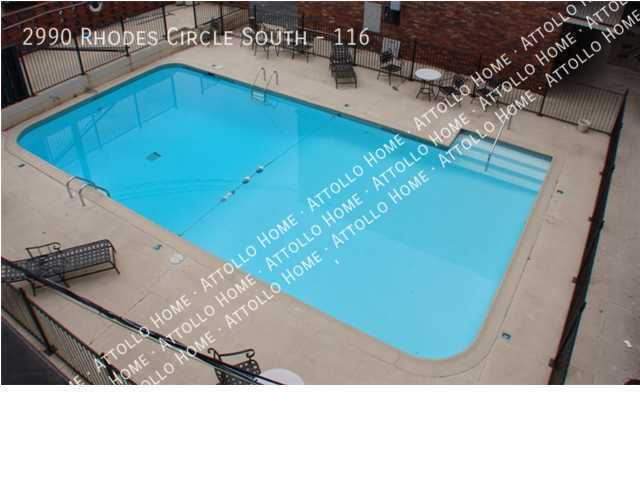 Building Photo - 2990 Rhodes Cir S