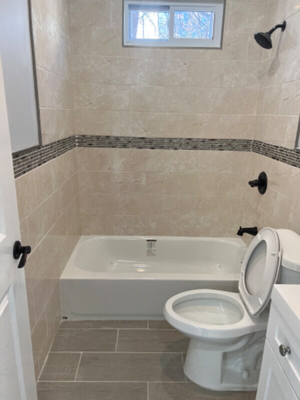 Building Photo - 121 Stone St