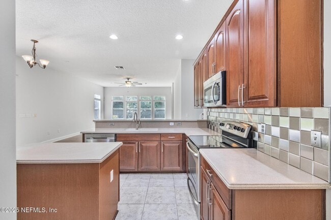 Building Photo - 2908 Woodbridge Crossing Ct
