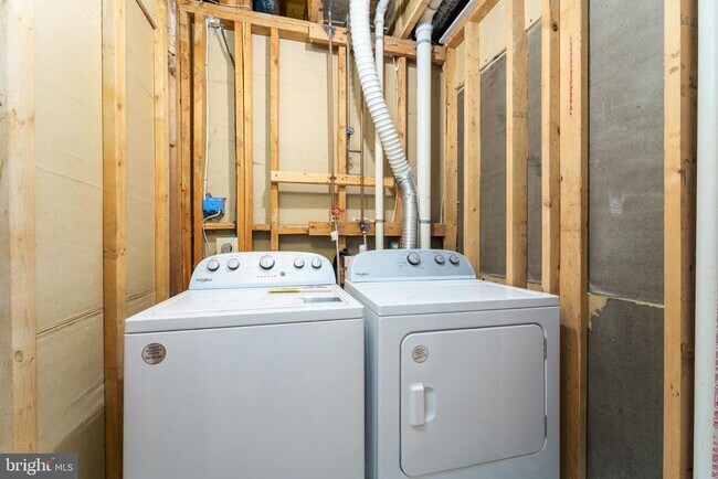 Building Photo - 20 Joyceton Way