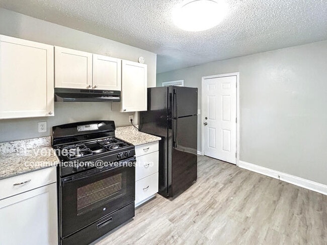 Building Photo - 2838 Cardo Dr NW