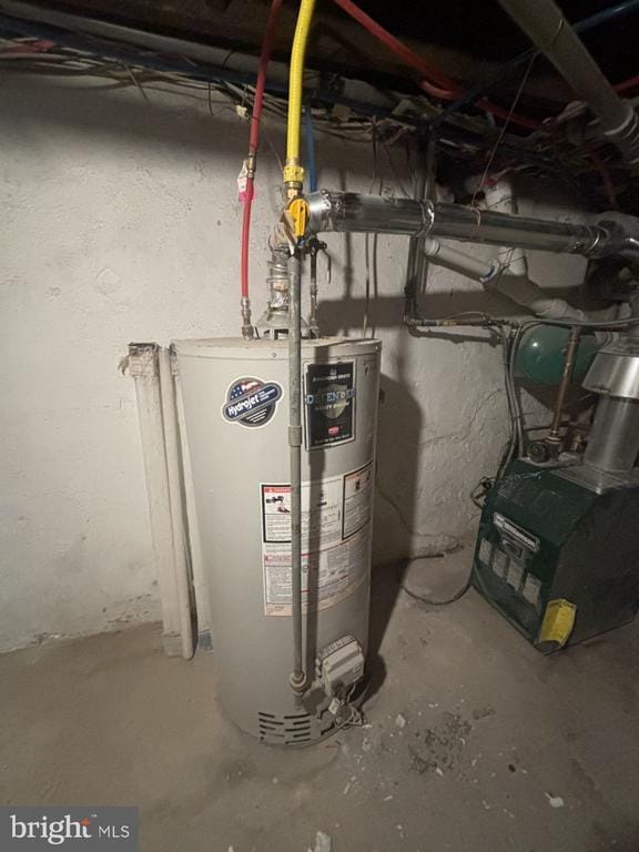 Building Photo - 122 Sharon Ave