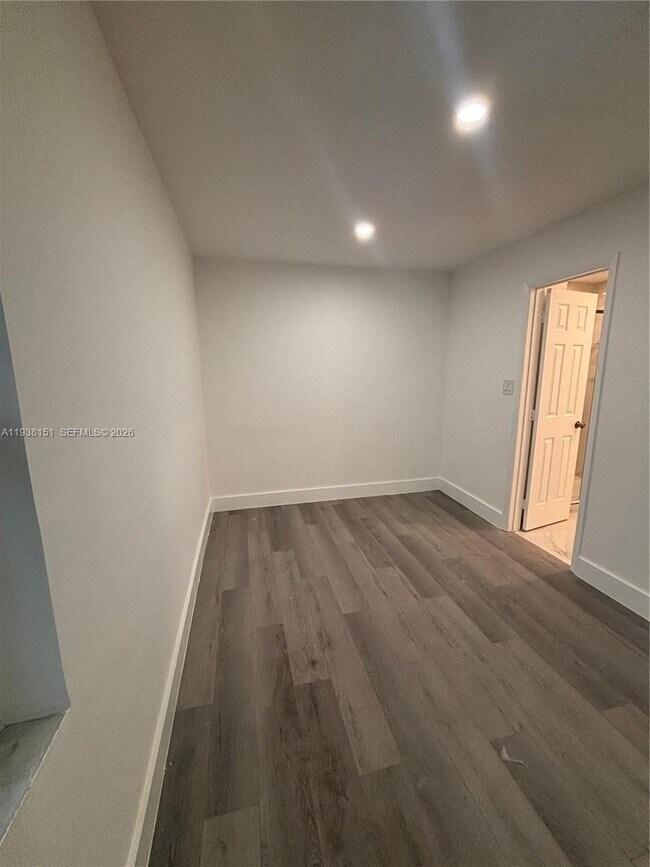 Building Photo - 2575 NW 112th St