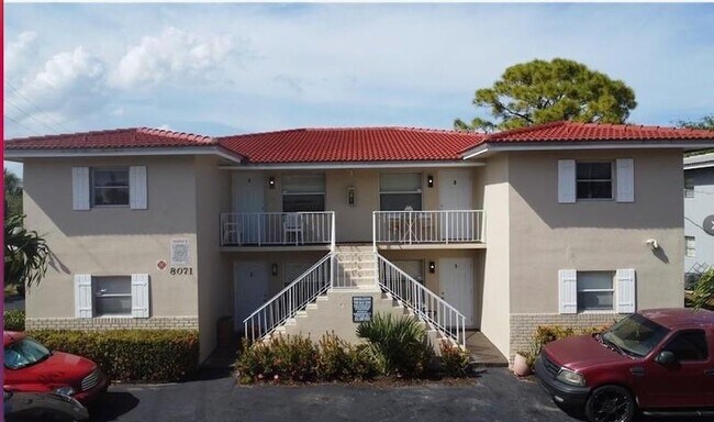 Primary Photo - 8071 NW 44th Ct