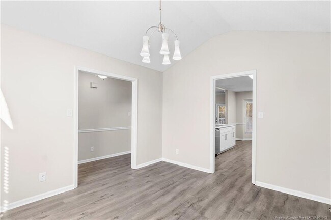 Building Photo - 2713 Leabrook Dr