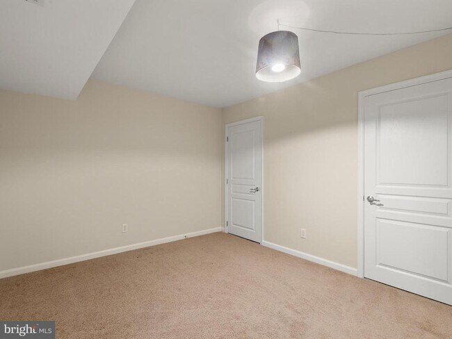 Building Photo - 209 N Caldwell Cir