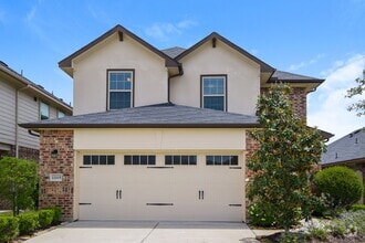 Building Photo - 12115 City Trek Ln