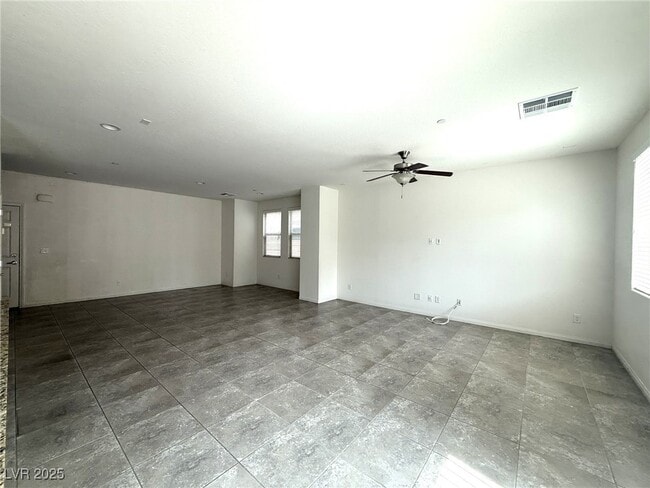 Building Photo - 2229 Mundare Dr