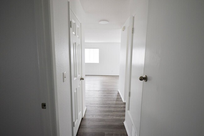 Building Photo - 2701 S El Camino Real