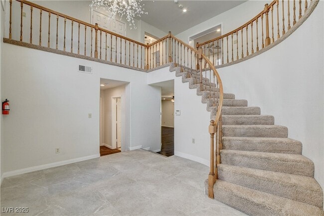 Building Photo - 9405 Mast Dr