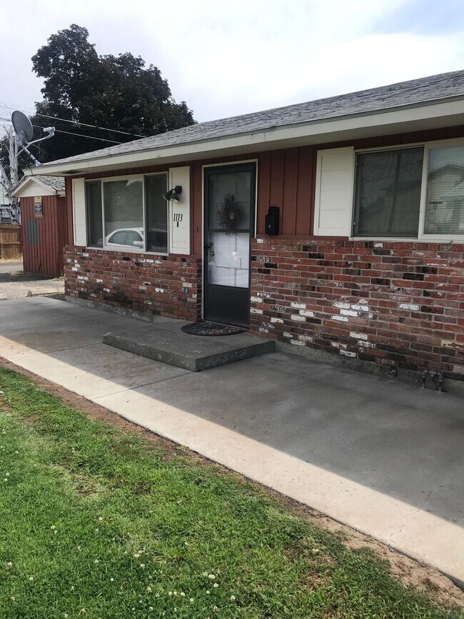 Primary Photo - y111312