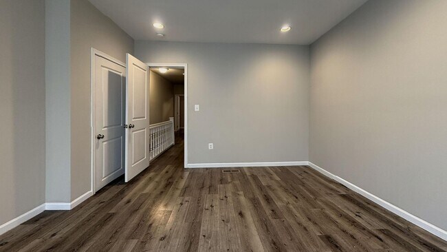Building Photo - Charming 3BR/1.5BA Updated Home in Philadelphia