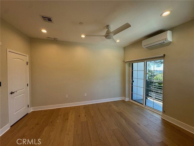 Building Photo - 204 Mockingbird Ln