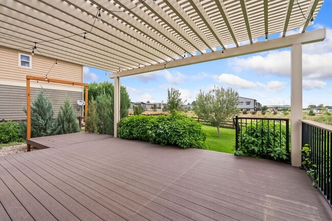 Building Photo - Fantastic Home in North Fort Collins