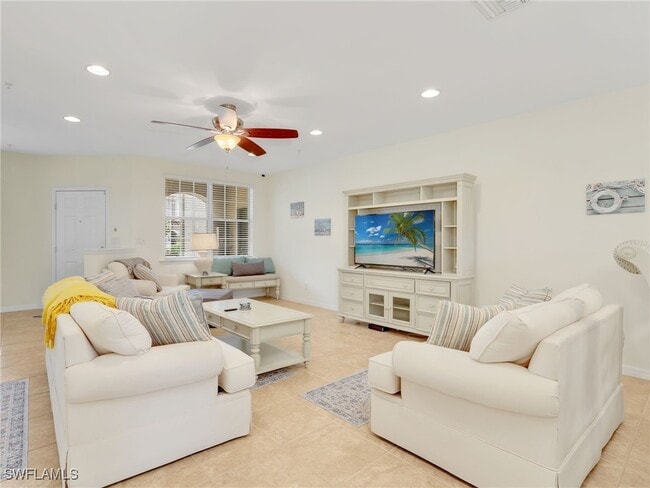 Building Photo - 23421 Alamanda Dr