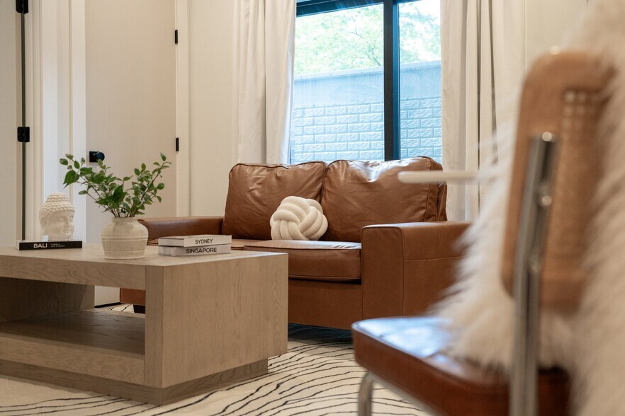 Building Photo - 3934 14th St NW