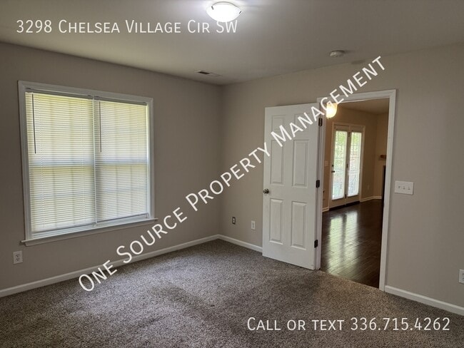 Building Photo - 3298 Chelsea Village Cir SW