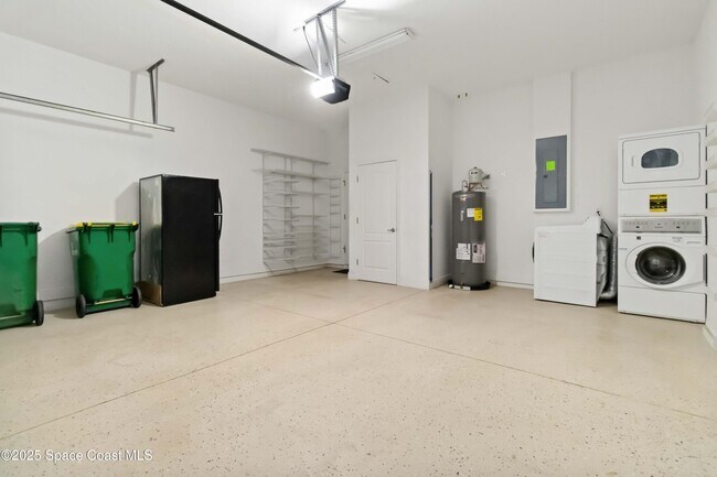 Building Photo - 3140 Constellation Dr