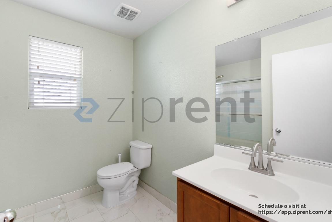 Building Photo - 7517 Hazelton Way